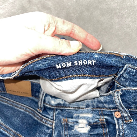 American Eagle High Rise Mom Short High Waisted Distressed Ripped Jean Shorts - Picture 3 of 7